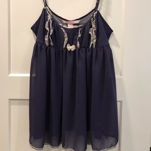 Women’s M Blue Nighty Top